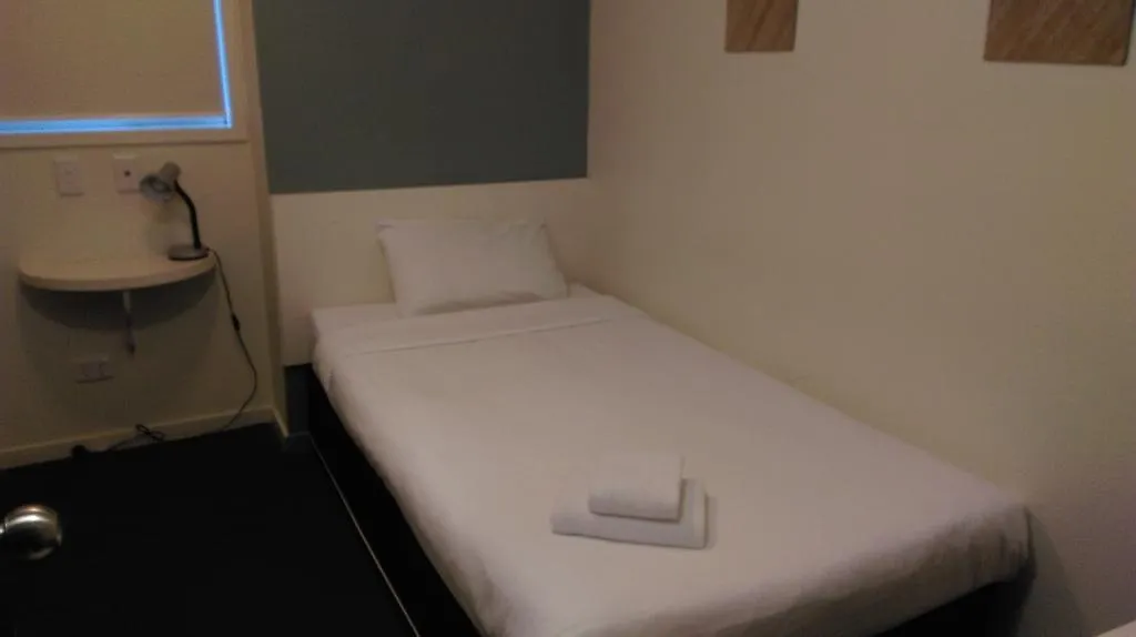 *** Motel Snooze Inn Fortitude Valley Australia